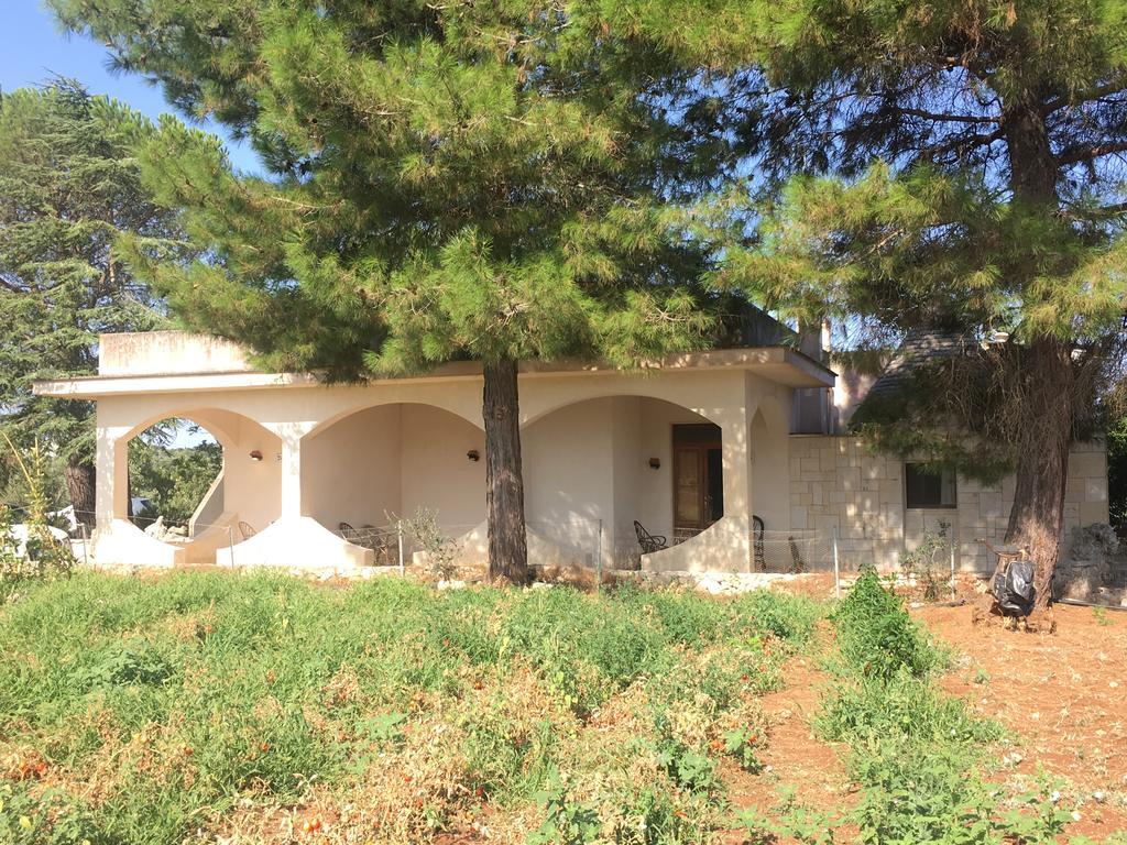 Agritria Di Umberto Anglisani Villa Ostuni Bagian luar foto